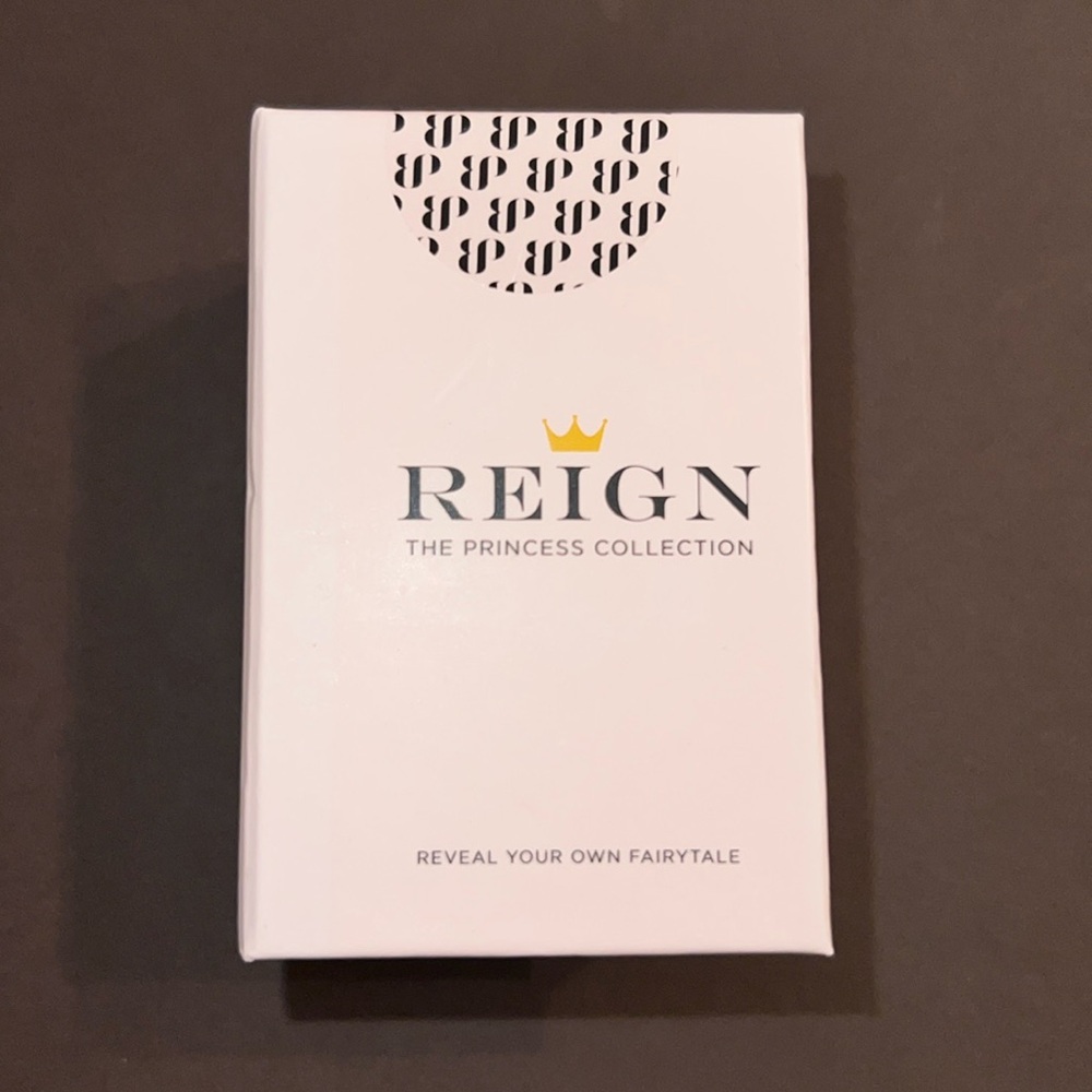 Reign 👑 The Princess 👸 Collection